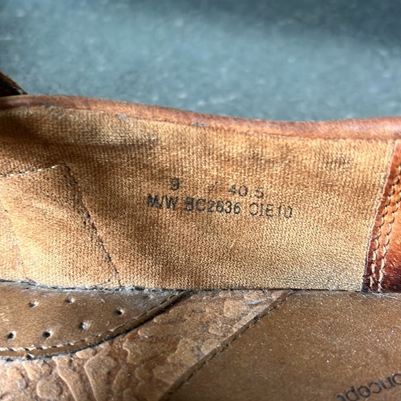 boc Mary Jane slip on leather shoes in excellent condition. Only used 2 times. - Picture 3 of 5